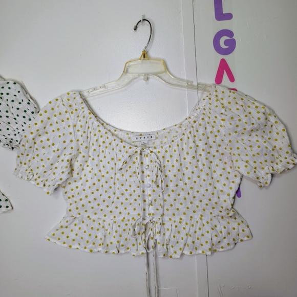 NWOT HYFVE bundle 2 Crop Top polka dots tie, puff sleeves, cotton sz L. - Picture 10 of 16